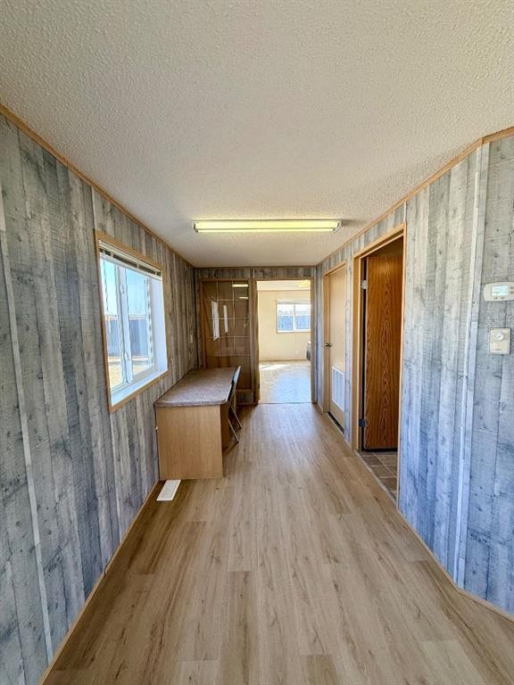 10413 110 Ave, La Crete, AB - Indoor