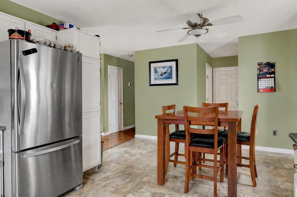 10011 95 Avenue, Wembley, AB - Indoor Photo Showing Dining Room