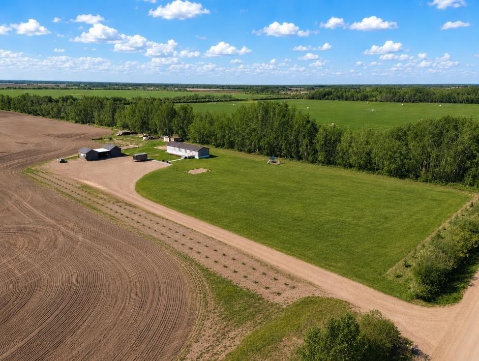 Blumenort Road, Rural Mackenzie County, AB - Outdoor With View
