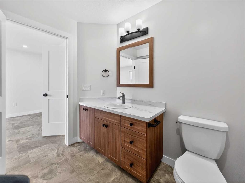 Blumenort Road, Rural Mackenzie County, AB - Indoor Photo Showing Bathroom