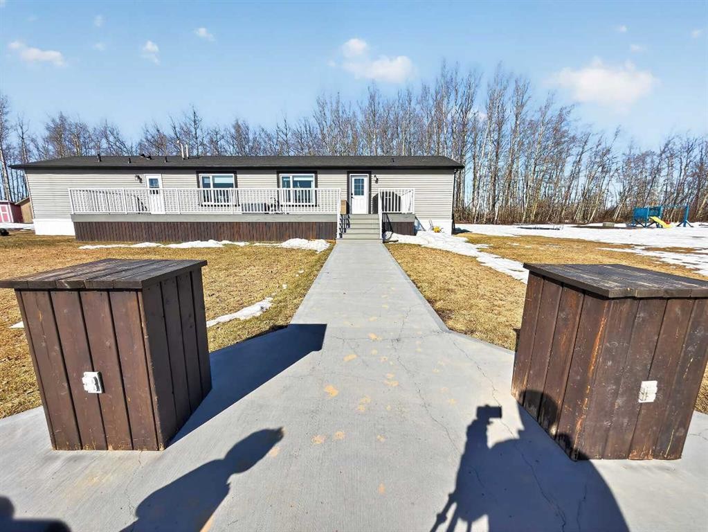 Blumenort Road, Rural Mackenzie County, AB - Outdoor With Deck Patio Veranda