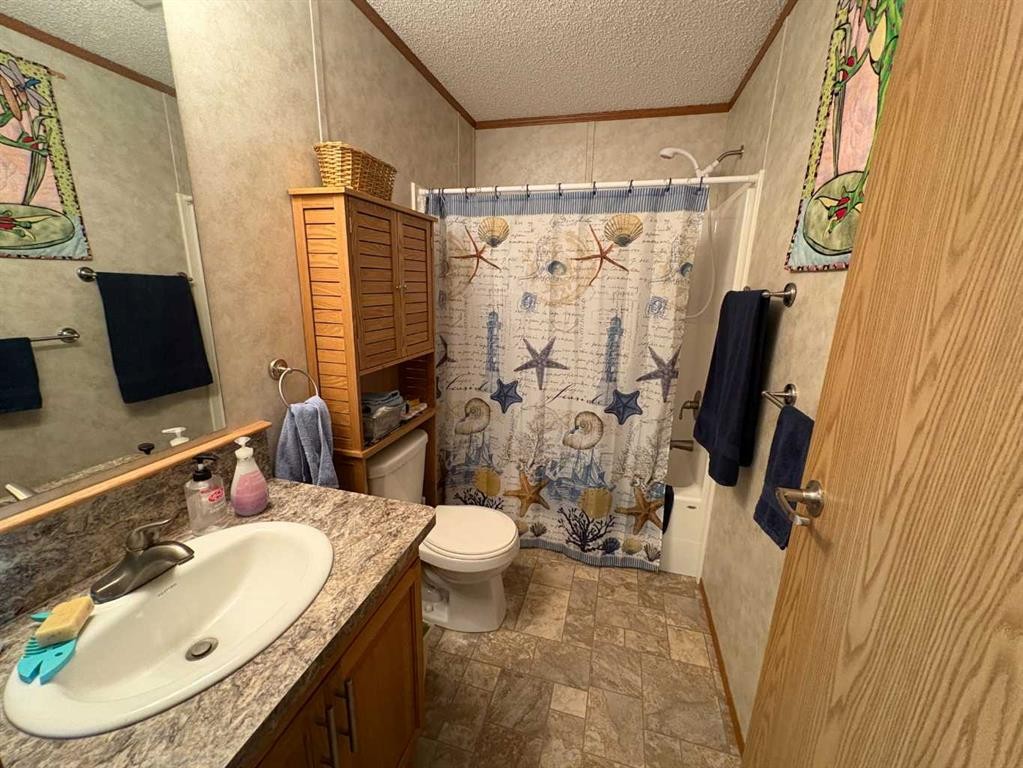 7834 97 Avenue, Peace River, AB