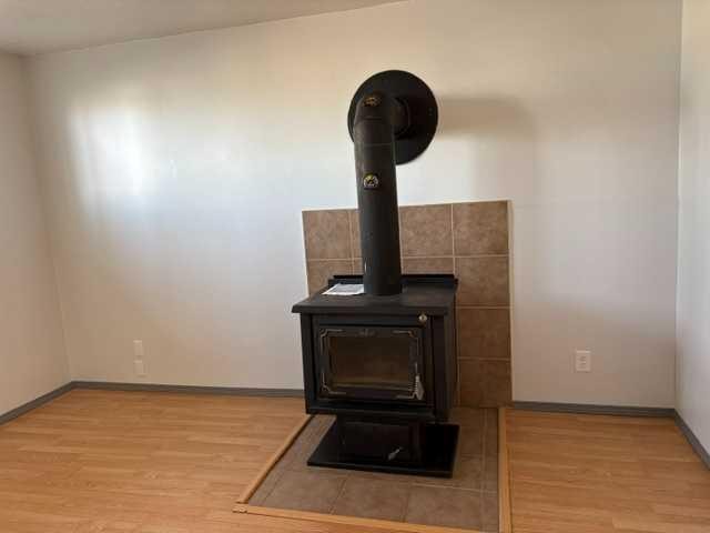 4418 54 Avenue, Valleyview, AB - Indoor Photo Showing Other Room With Fireplace