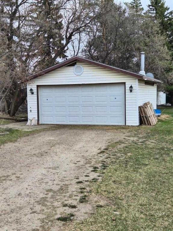 707 3 Avenue, Beaverlodge, AB - Outdoor