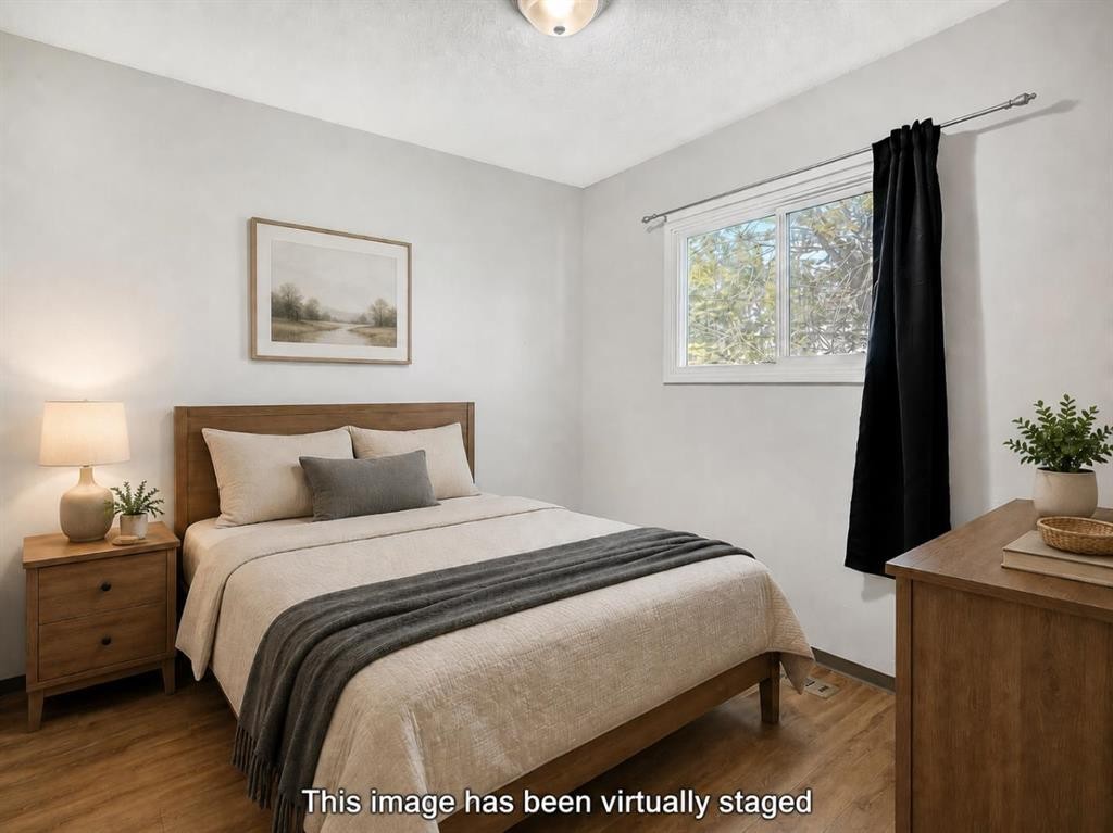 11448 97 Street, Grande Prairie, AB - Indoor Photo Showing Bedroom