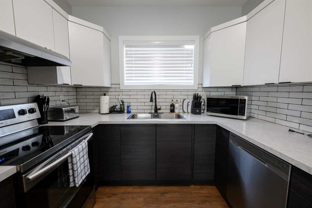 A-13402 104A Street, Grande Prairie, AB
