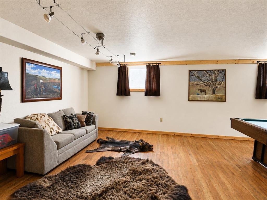 14-71332 Range Road 262, Ridgevalley, AB - Indoor
