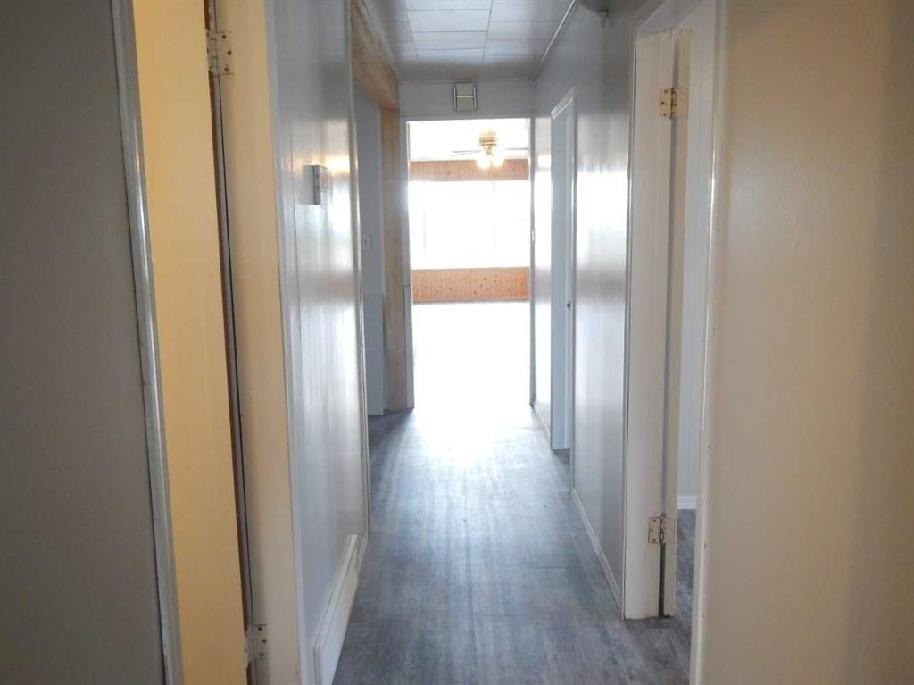 10829 106 Avenue, Fairview, AB - Indoor Photo Showing Other Room