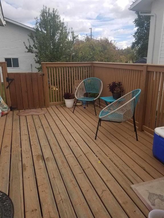 4904 52 St, Grimshaw, AB - Outdoor With Deck Patio Veranda With Exterior