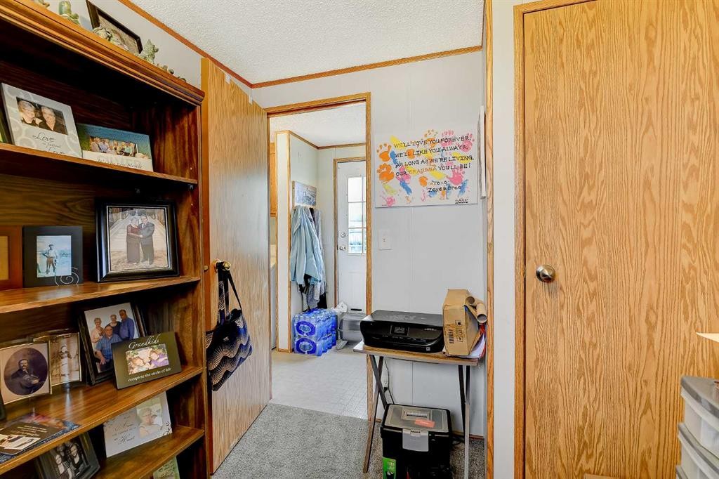 10301 99 Avenue, Bezanson, AB