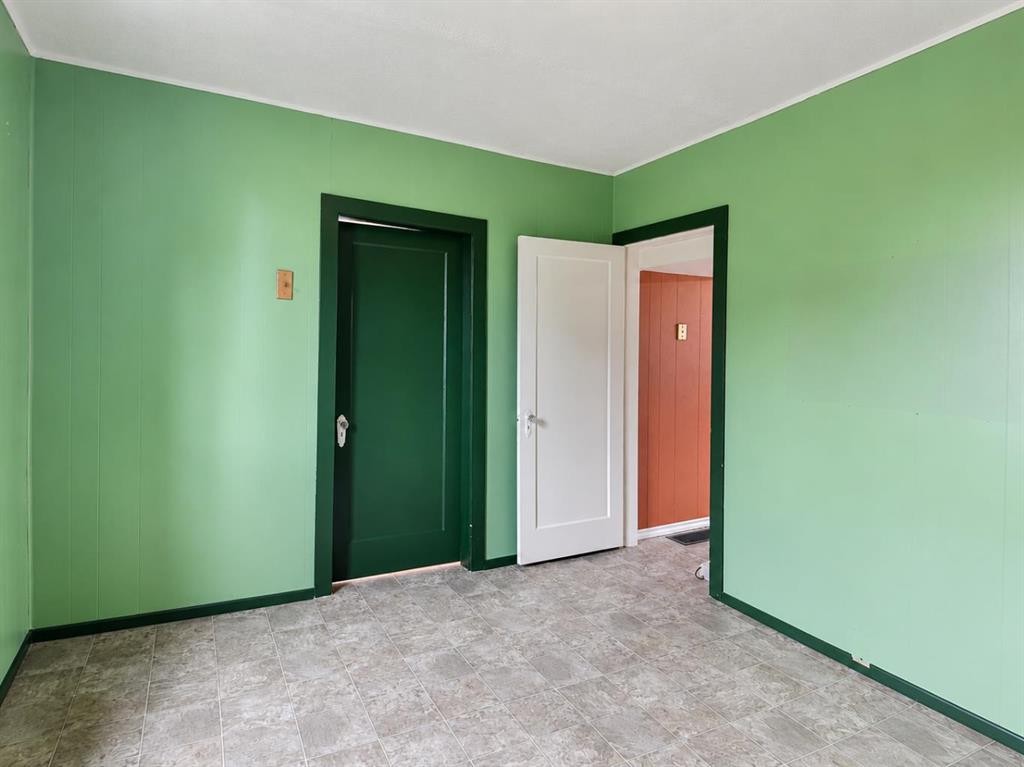 26070 Twp Rd 714, Ridgevalley, AB - Indoor