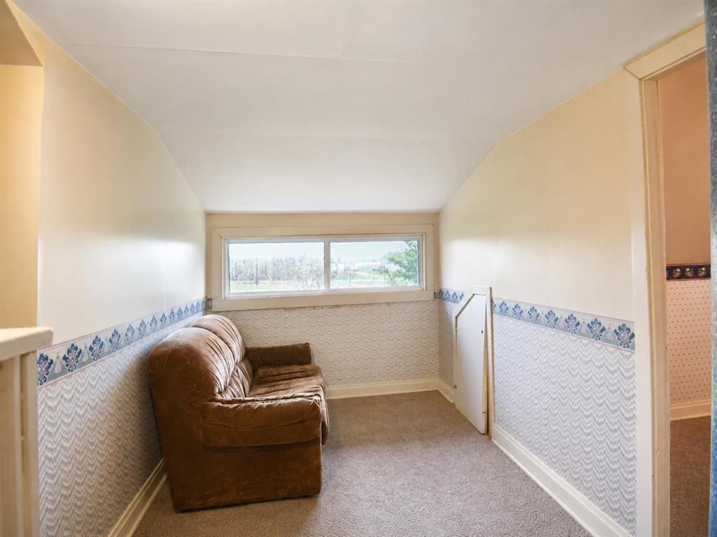 26070 Twp Rd 714, Ridgevalley, AB - Indoor
