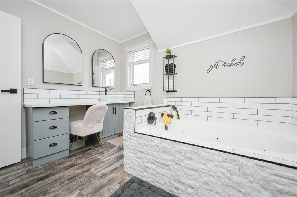 31050 43 Highway, Bezanson, AB - Indoor Photo Showing Other Room
