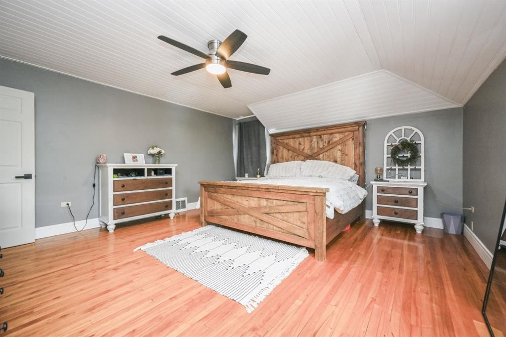 31050 43 Highway, Bezanson, AB - Indoor Photo Showing Bedroom