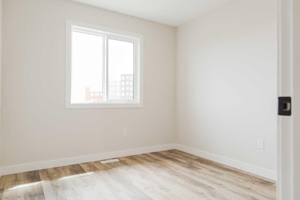 9522 114 Avenue, Clairmont, AB - Indoor Photo Showing Other Room