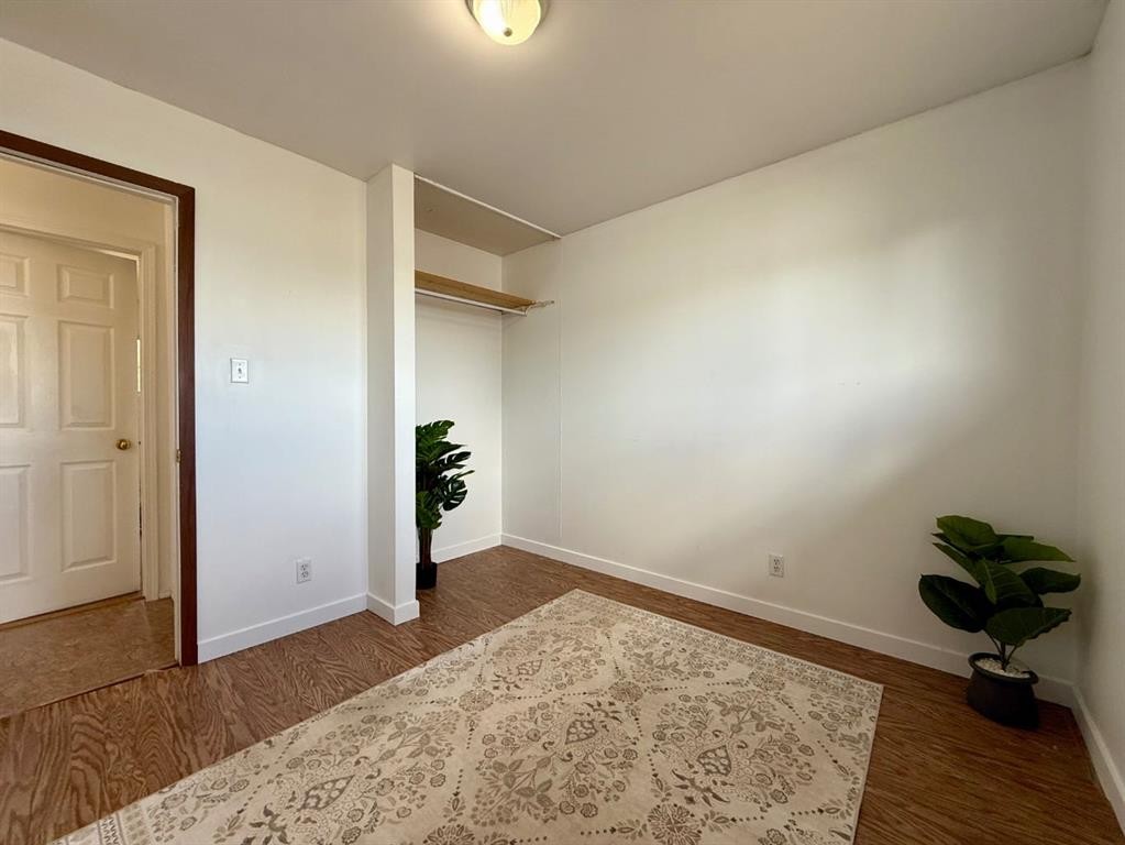 4643 52 Street, Rycroft, AB - Indoor Photo Showing Other Room