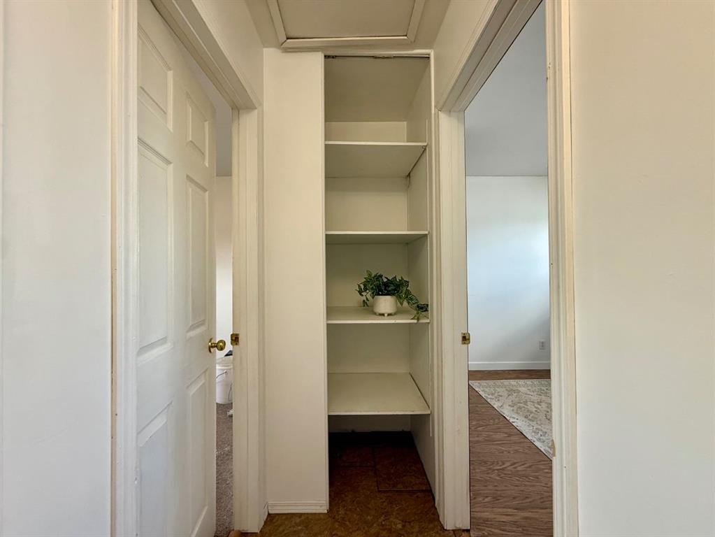 4643 52 Street, Rycroft, AB - Indoor