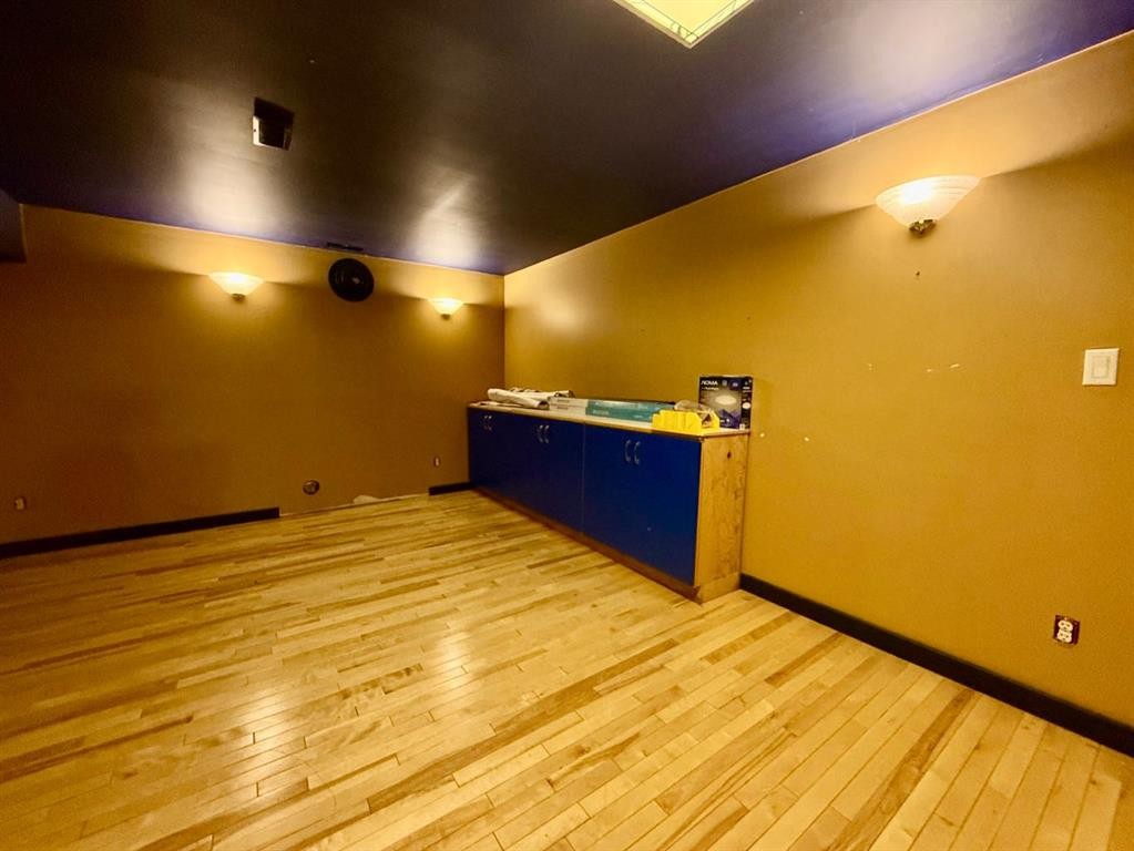 4643 52 Street, Rycroft, AB - Indoor Photo Showing Other Room