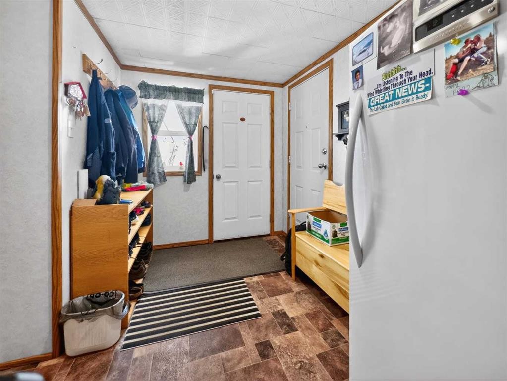 10202 Homestead Way, La Crete, AB - Indoor