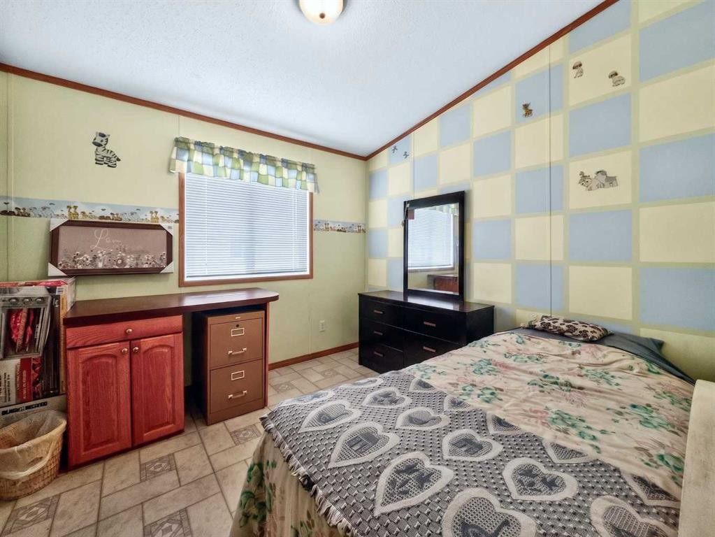 10202 Homestead Way, La Crete, AB - Indoor Photo Showing Bedroom