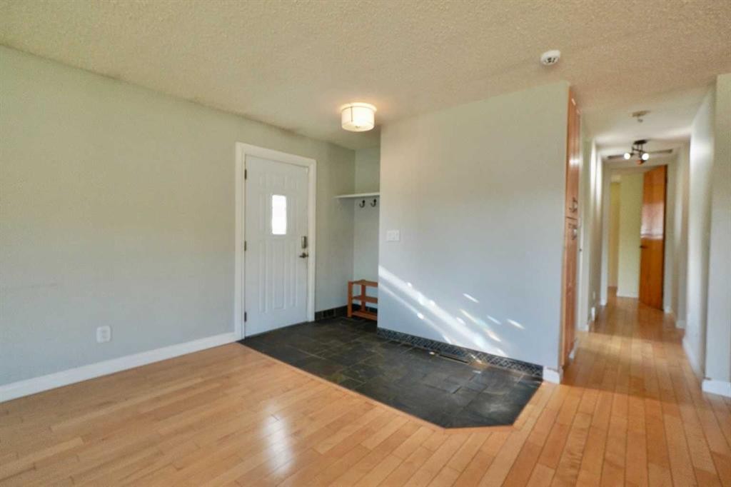 9618 80 Avenue, Peace River, AB - Indoor Photo Showing Other Room