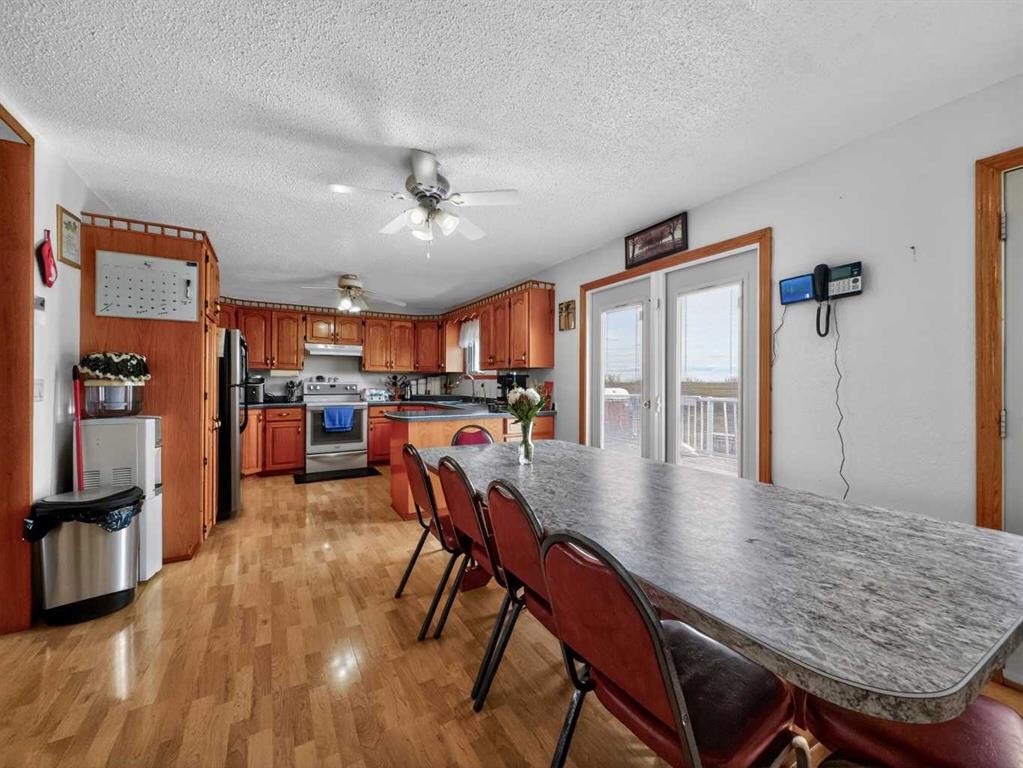 107078 Range Road 144, Rural Mackenzie County, AB - Indoor Photo Showing Dining Room