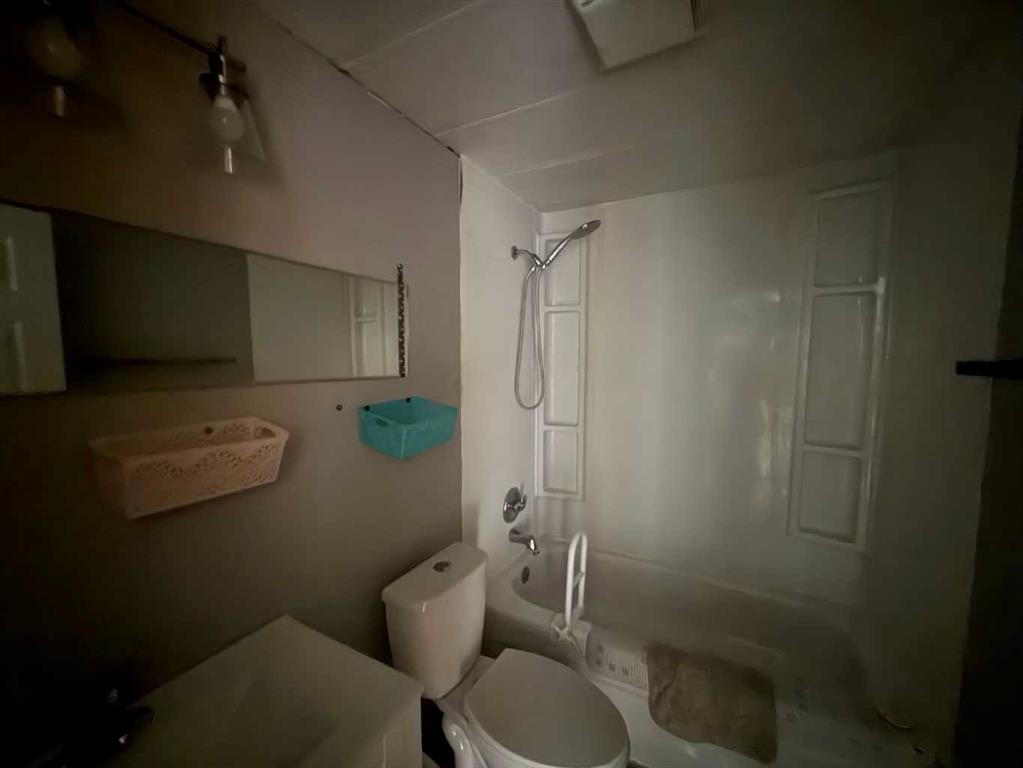 5410 51 Street, Berwyn, AB