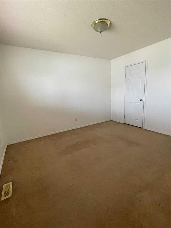 12 Bison Crescent, High Level, AB - Indoor Photo Showing Other Room