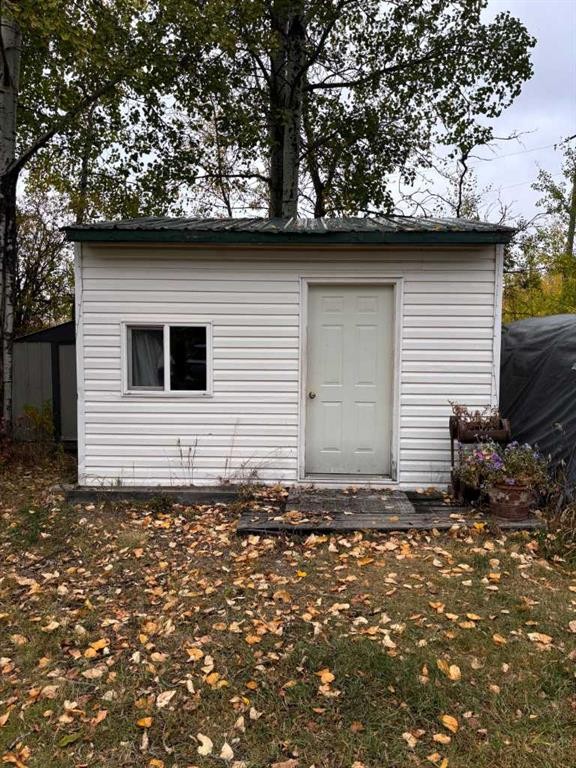 70009 Range Road 75, Grovedale, AB - Outdoor