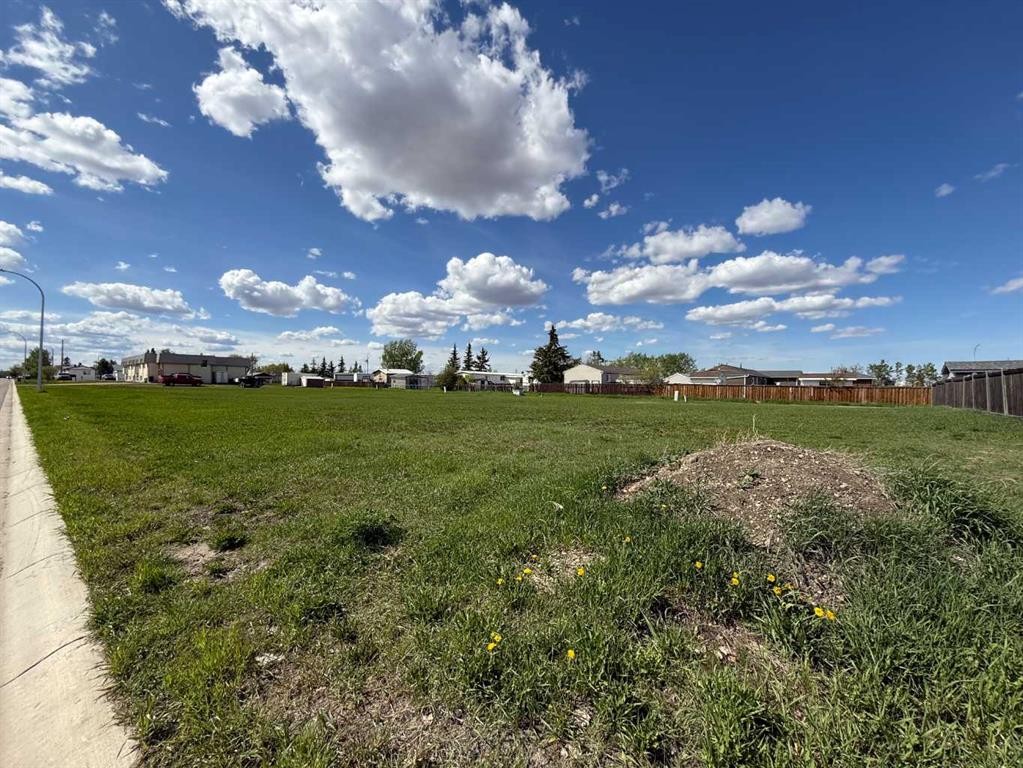 4504 46 Avenue, Rycroft, AB