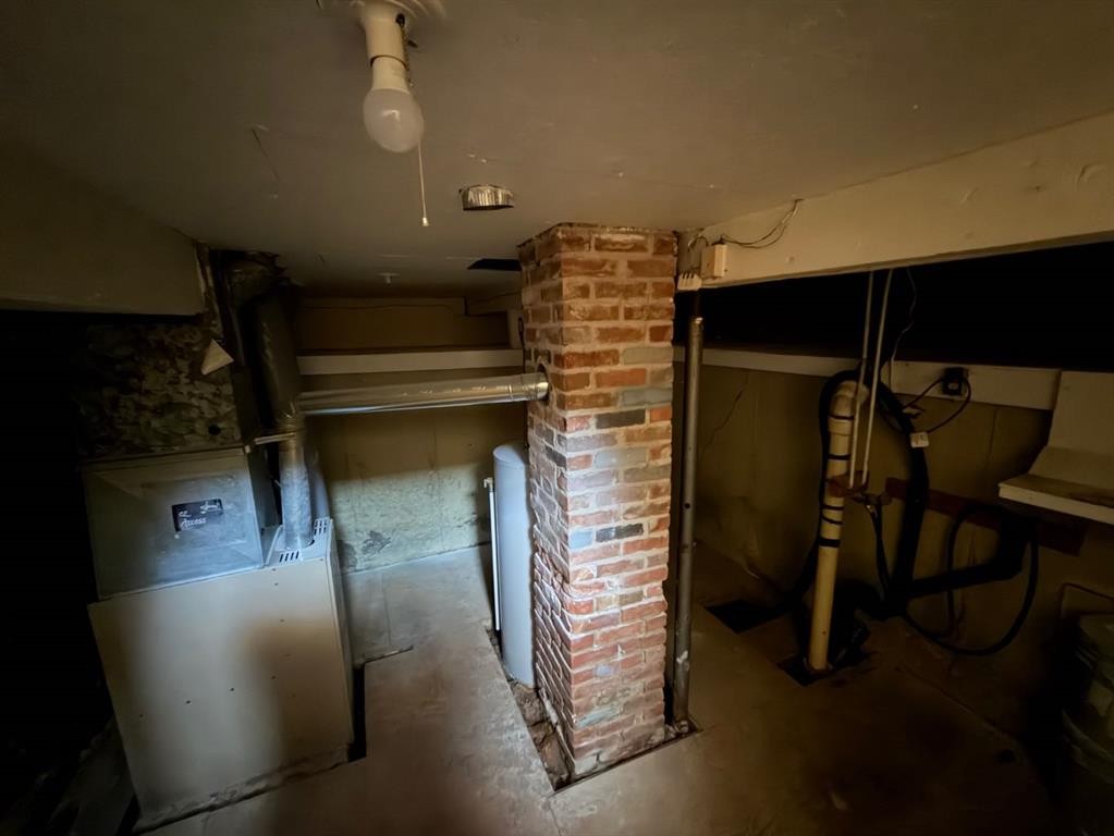 9657 Hillcrest Drive, Grande Prairie, AB - Indoor