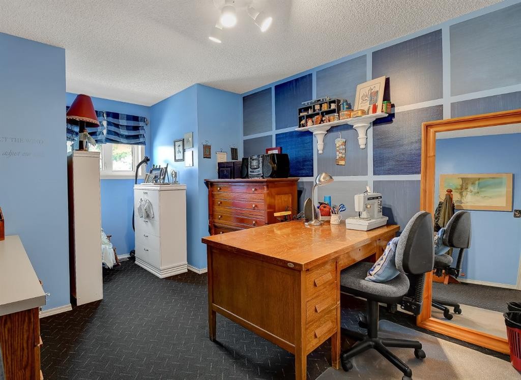 8002 103 Street, Grande Prairie, AB - Indoor Photo Showing Office