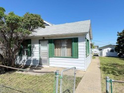 5027 46 Avenue Spirit River, AB T0H 3G0