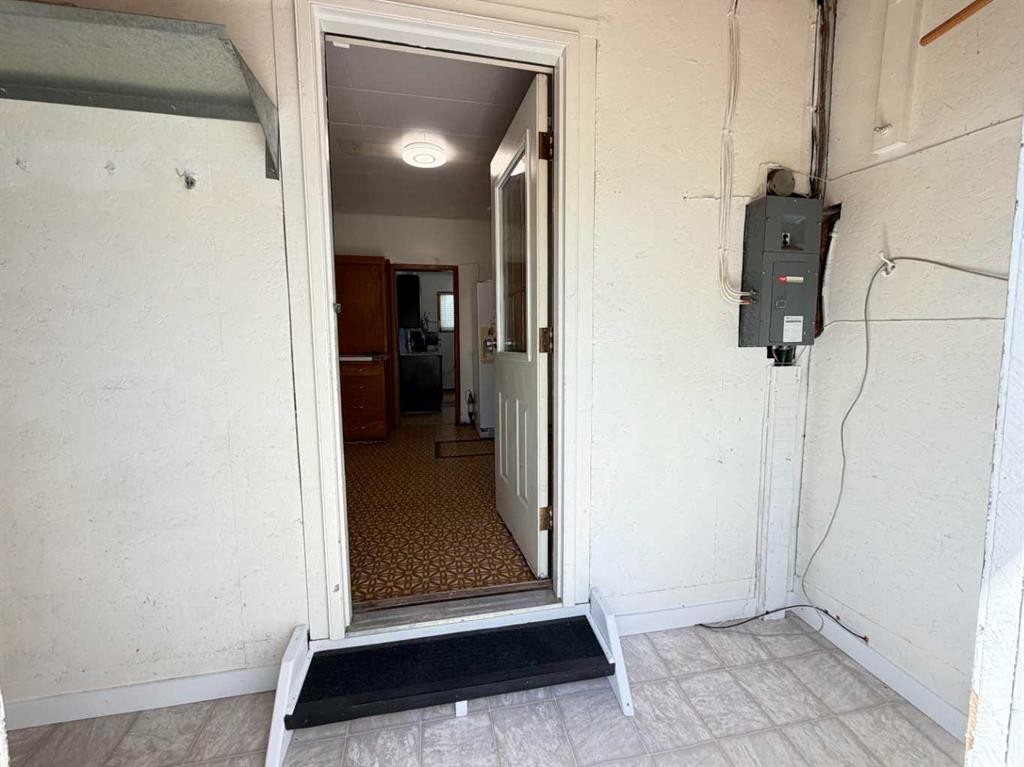 5027 46 Avenue, Spirit River, AB