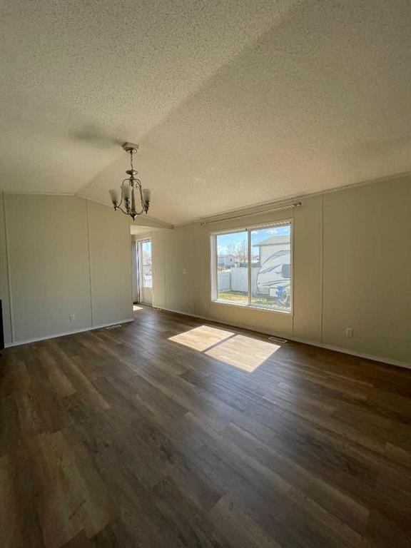 12 Dewberry Road, High Level, AB - Indoor Photo Showing Other Room