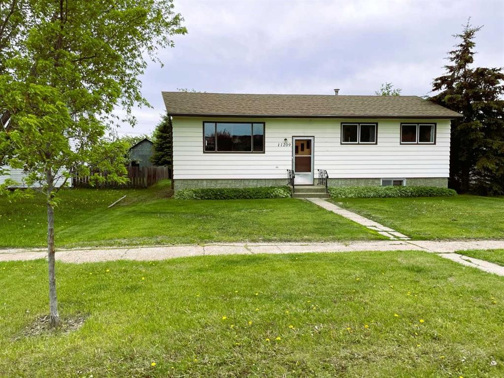 11209 103 Avenue, Fairview, AB - Outdoor