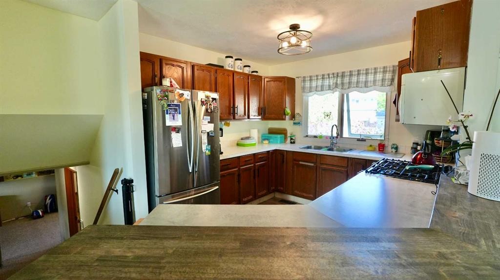 8301 94 Street, Peace River, AB