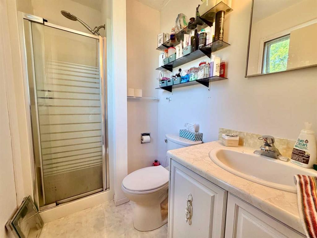 8301 94 Street, Peace River, AB