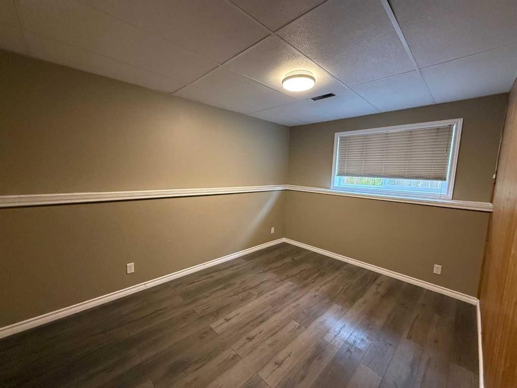 9913 72 Avenue, Peace River, AB