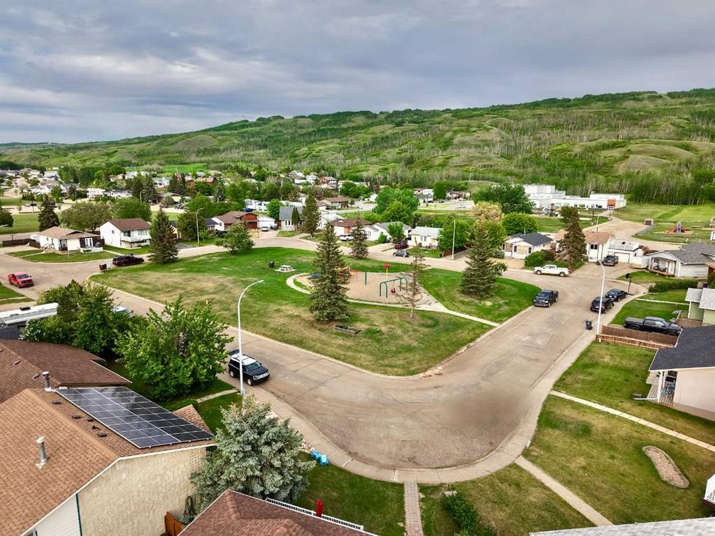 9805 75 Avenue, Peace River, AB