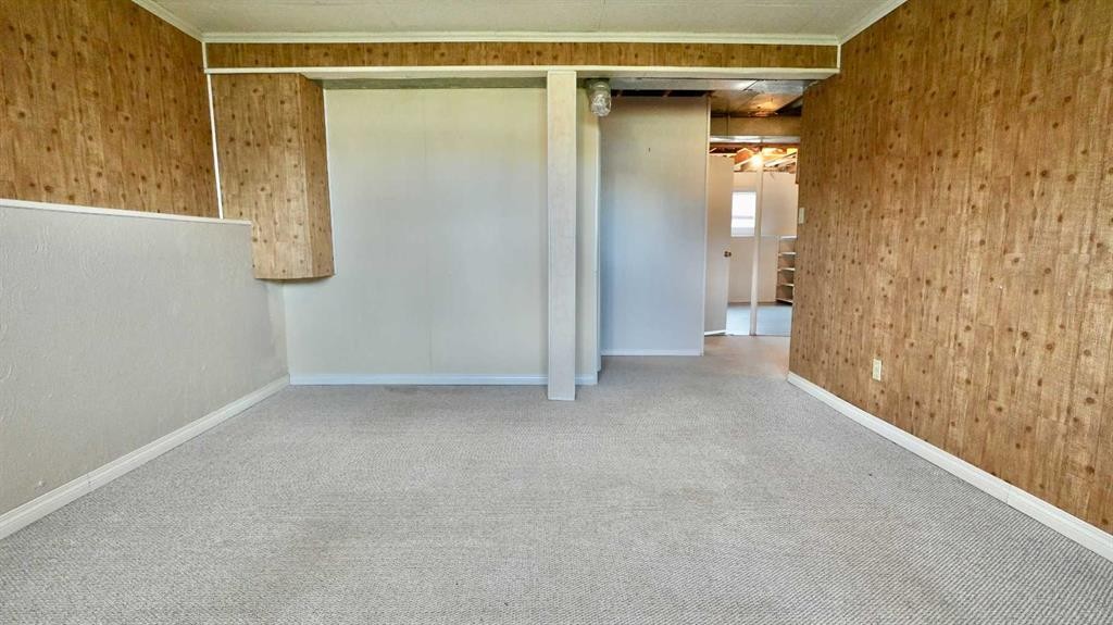 9805 75 Avenue, Peace River, AB