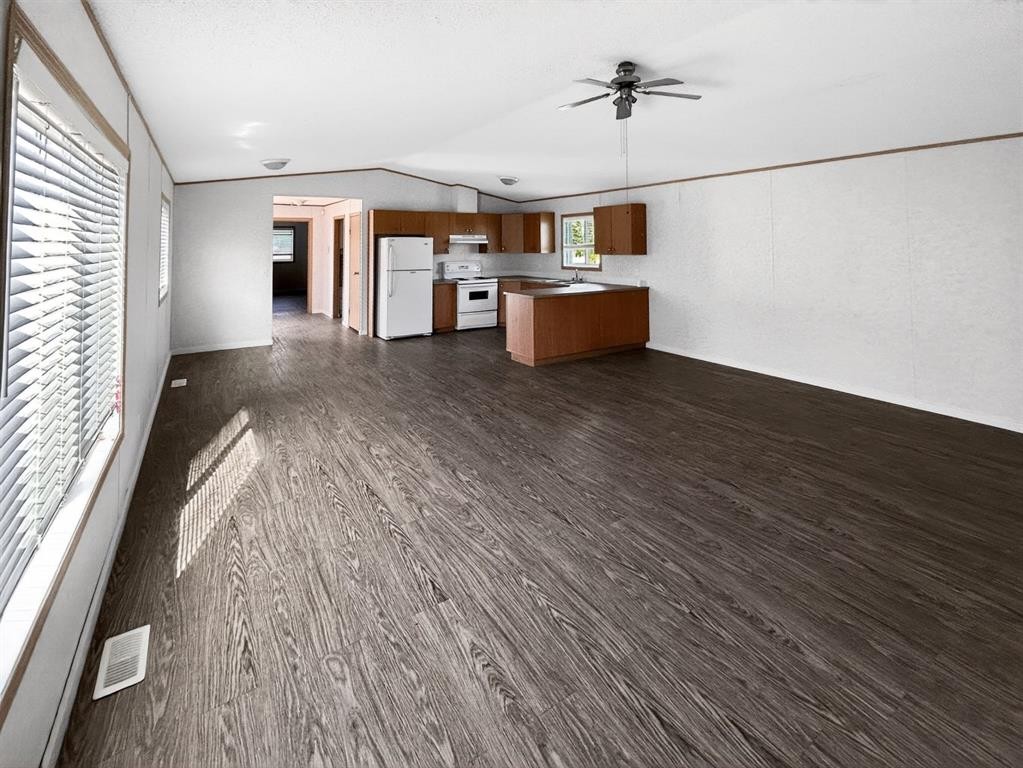 10425 110 Avenue, La Crete, AB