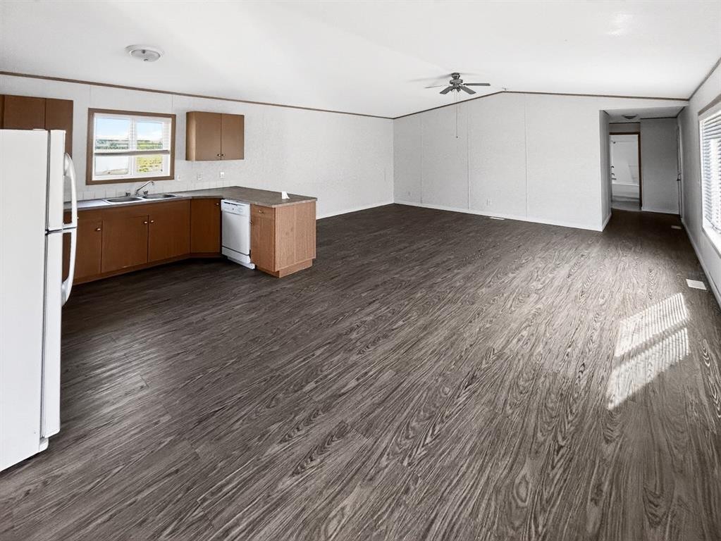 10425 110 Avenue, La Crete, AB