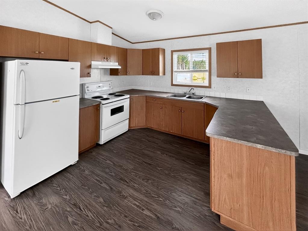10425 110 Avenue, La Crete, AB