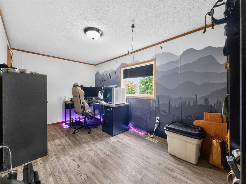 10414 103 Avenue, La Crete, AB - Indoor