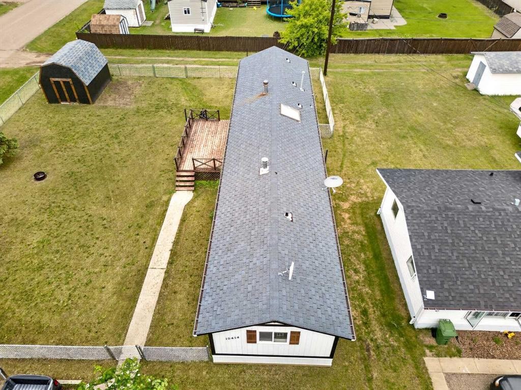 10414 103 Avenue, La Crete, AB - Outdoor