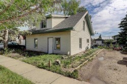 10009 99 Street Sexsmith, AB T0H 3C0