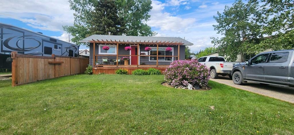 107 6A, Beaverlodge, AB