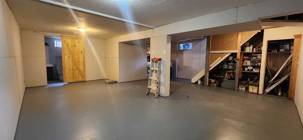 107 6A, Beaverlodge, AB