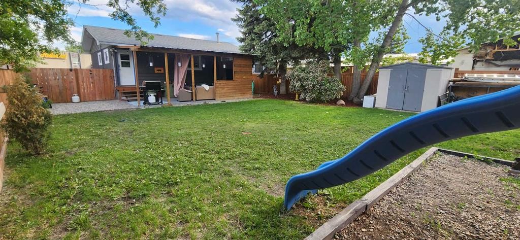 107 6A, Beaverlodge, AB